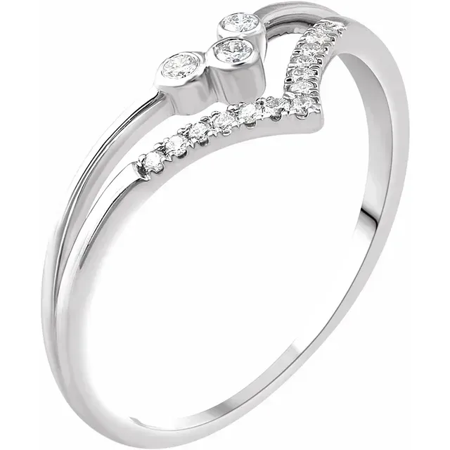 14K White 1/10 CTW Diamond "V" Ring Timeless Structure