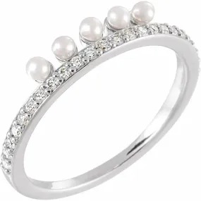 14K White Freshwater Cultured Pearl & 1/5 CTW Diamond Stackable Ring Glamorous touch