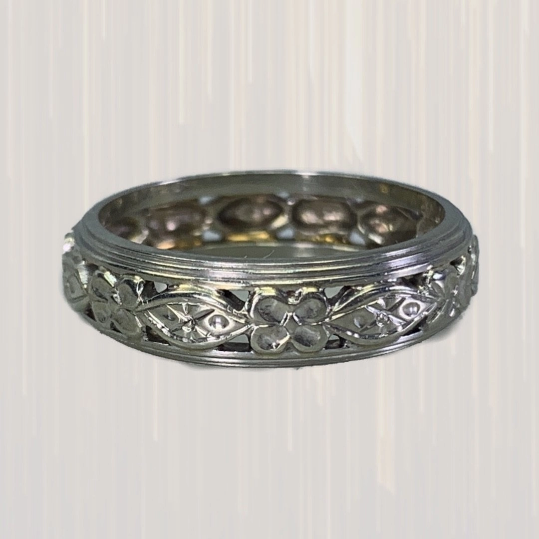 Sparkle Surface Fashionable Touch 1930s Ornate Wedding Ring in 14k White Gold with a Stunning Floral Design. Perfect Stacking Band.
