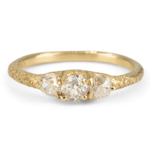 feminine grace 3 Stone Old Mine Cut Diamond Ring - 18k Gold   Diamonds Sz 7
