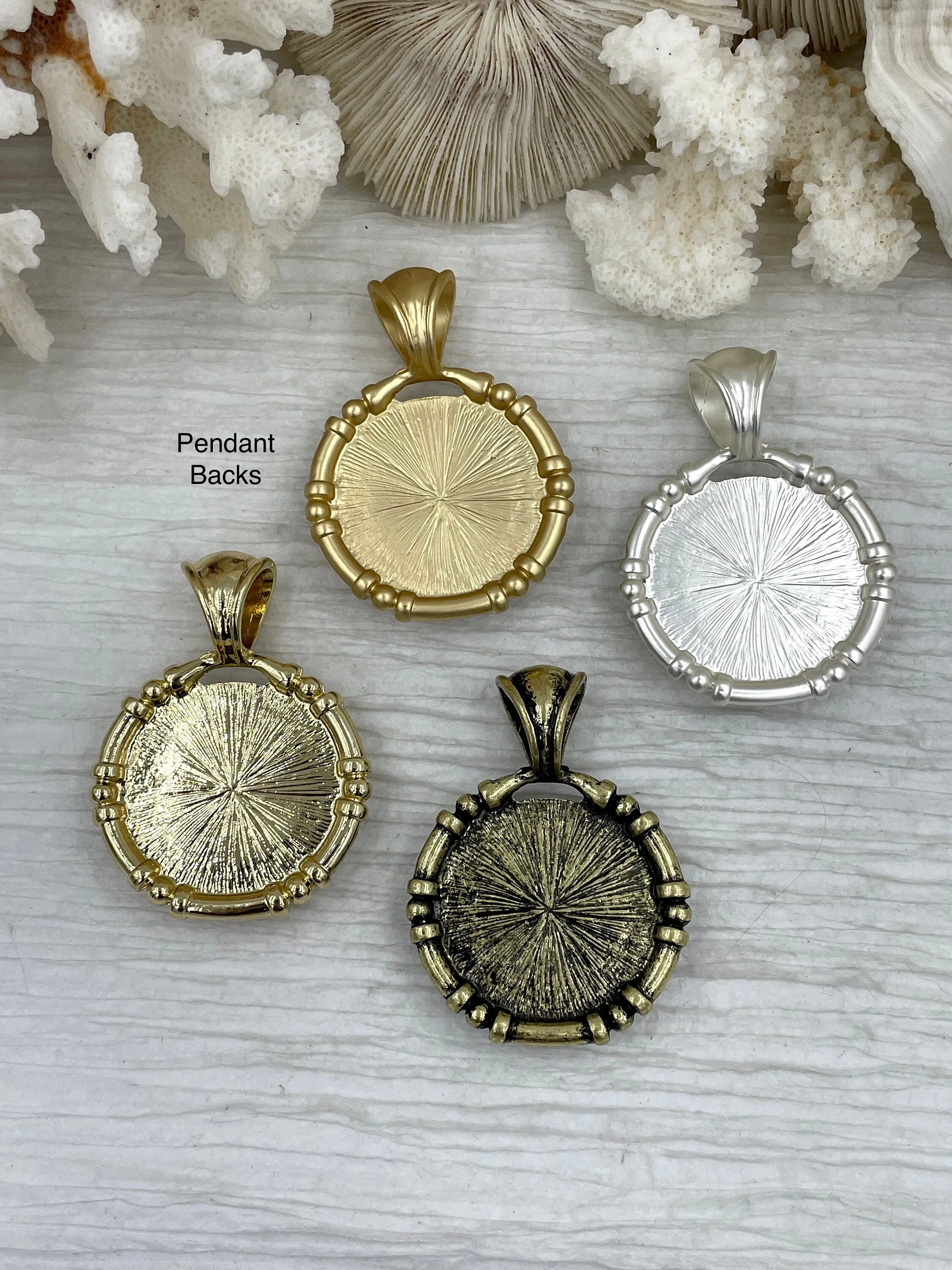 AA Labradorite Pendant with Bezel, Natural Stone Cabochon, in a variety of patterns, 4 bezel colors, Natural Labradorite Stone, Fast Ship. Cute Detail