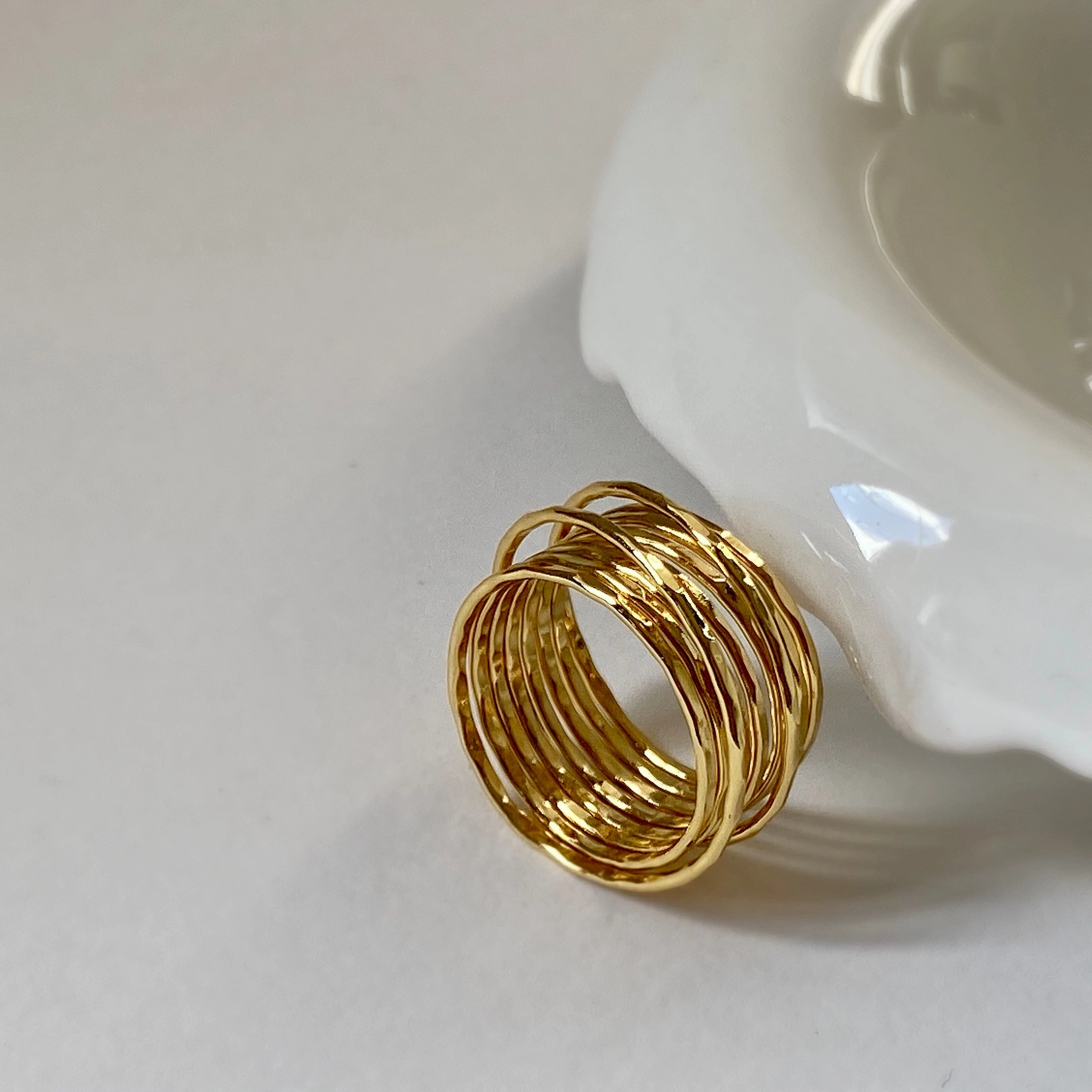 Classic Charm Elegant Features Romola Wired Hammered Ring 18K Gold