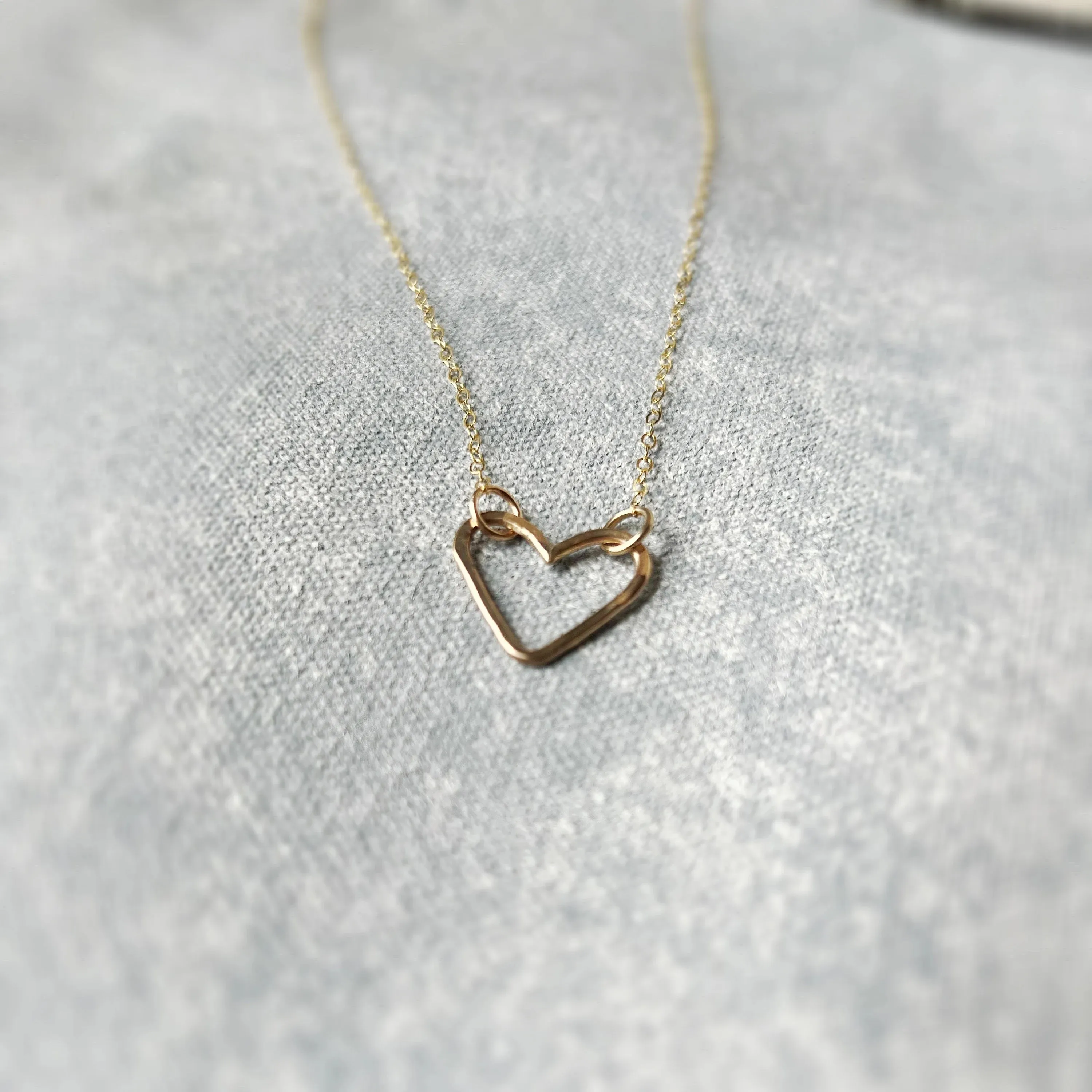 Amor Heart Pendant Fine Detail