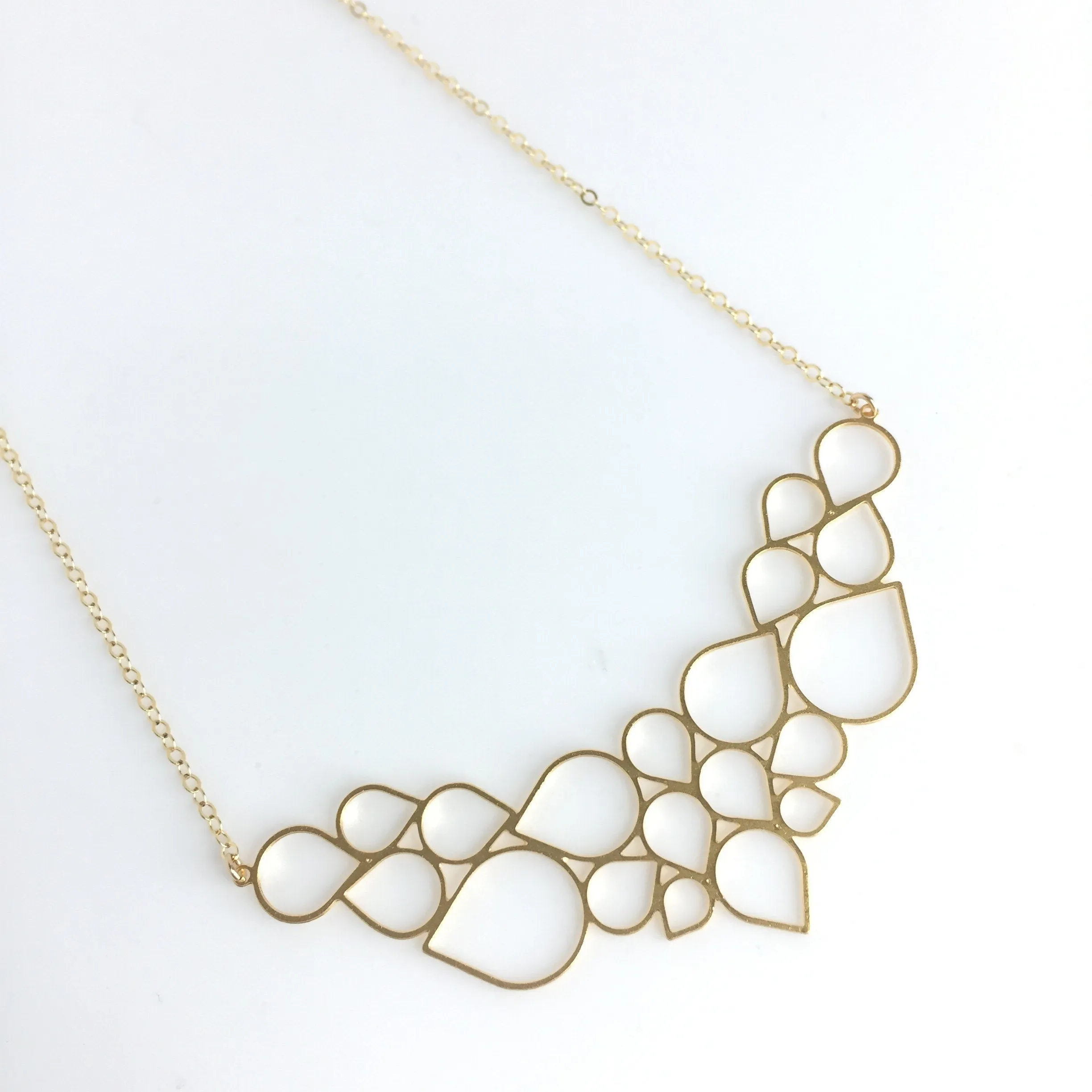 Father??s Present Marvelous Ornament Droplets Necklace