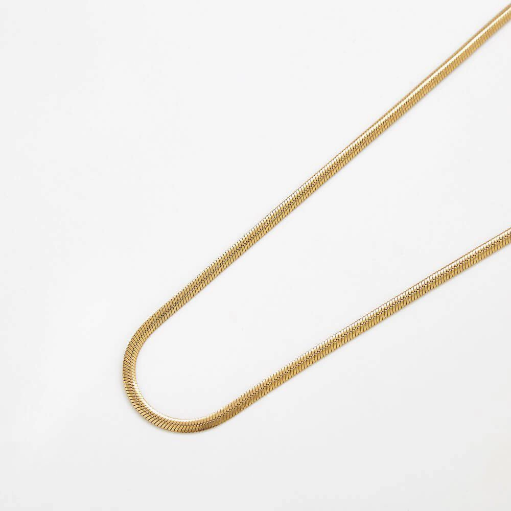 Mini Herringbone Necklace Glistening Accent Opulent Detail