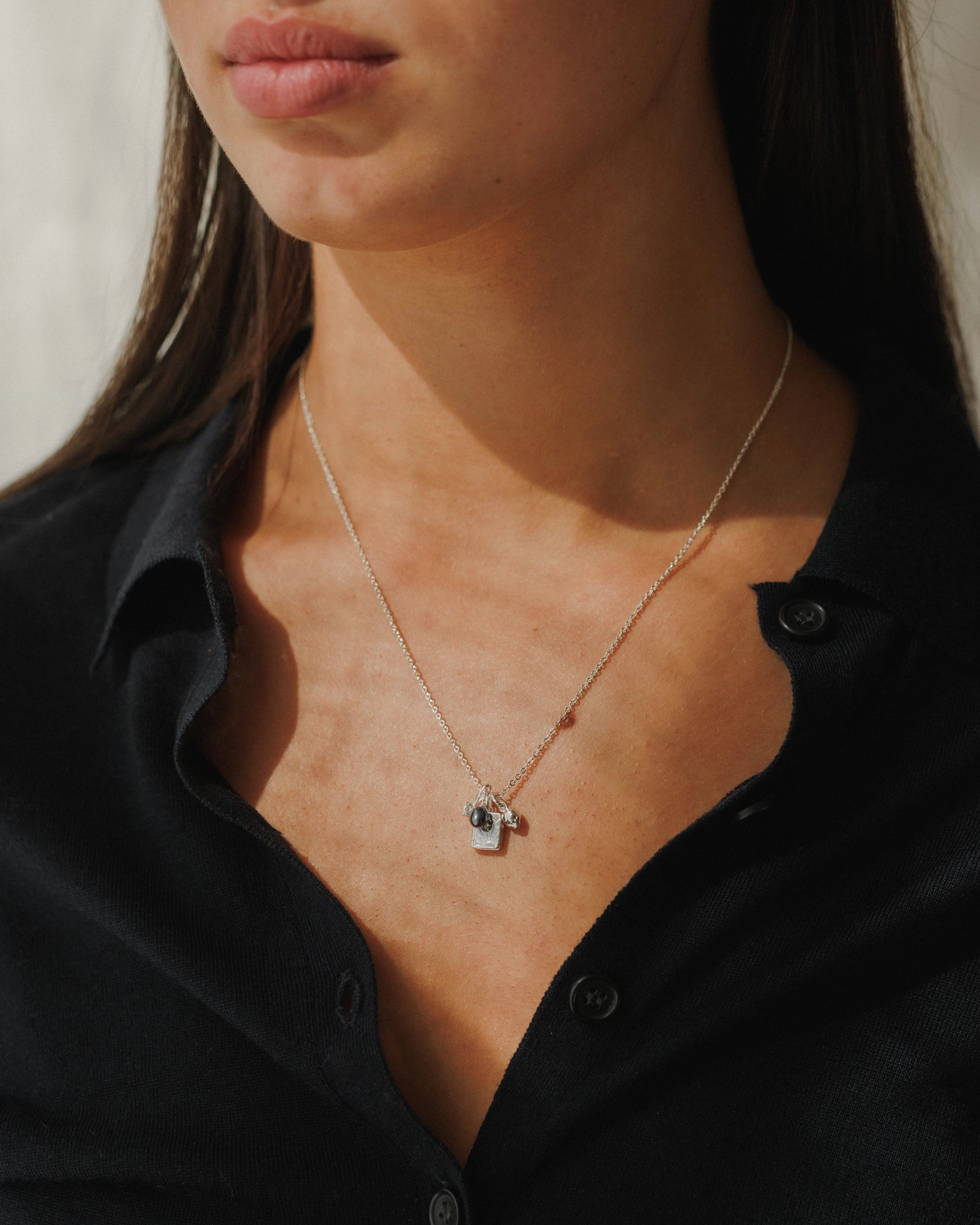 Baby Black Pearl Charm Glow Mood