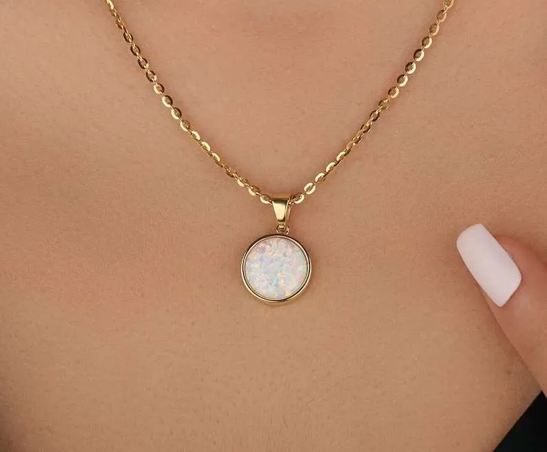 Beautiful 1 Carat Round Shape Opal Solitaire Pendant Necklace in 18k Yellow Gold over Silver Urban Teen
