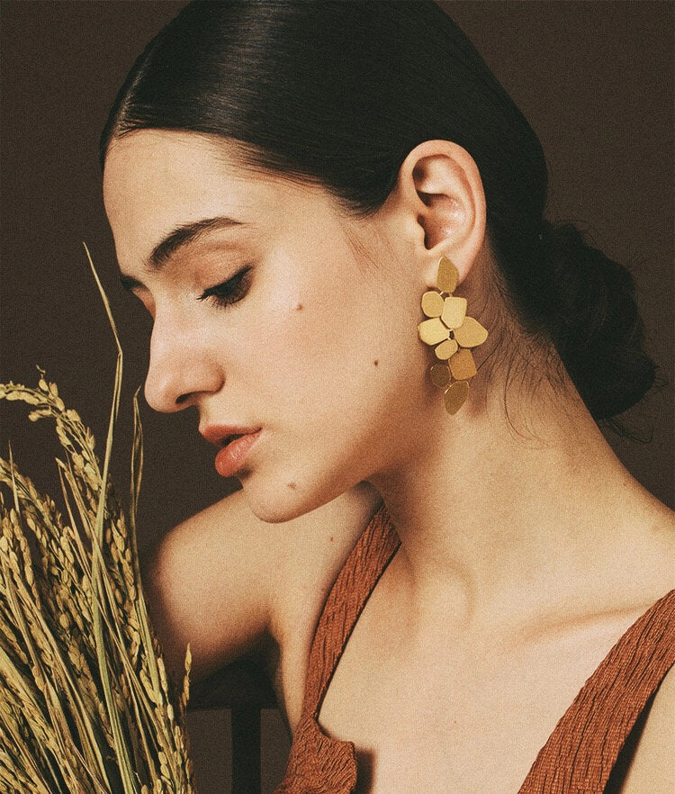 Gloss Finish Elisa Long Gold Leaves Earrings