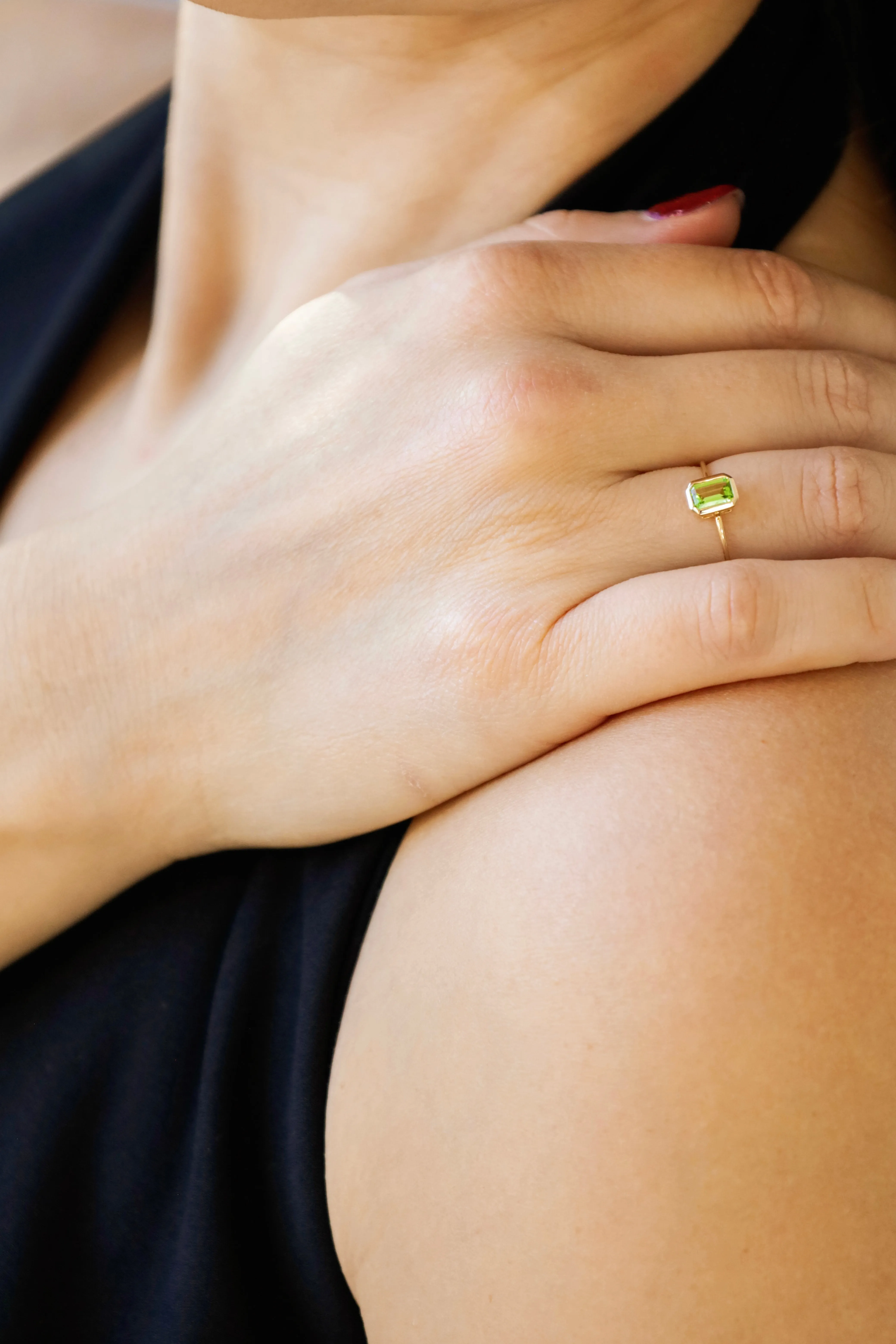 Gentle Radiance Candid Shot Bijoux Ring
