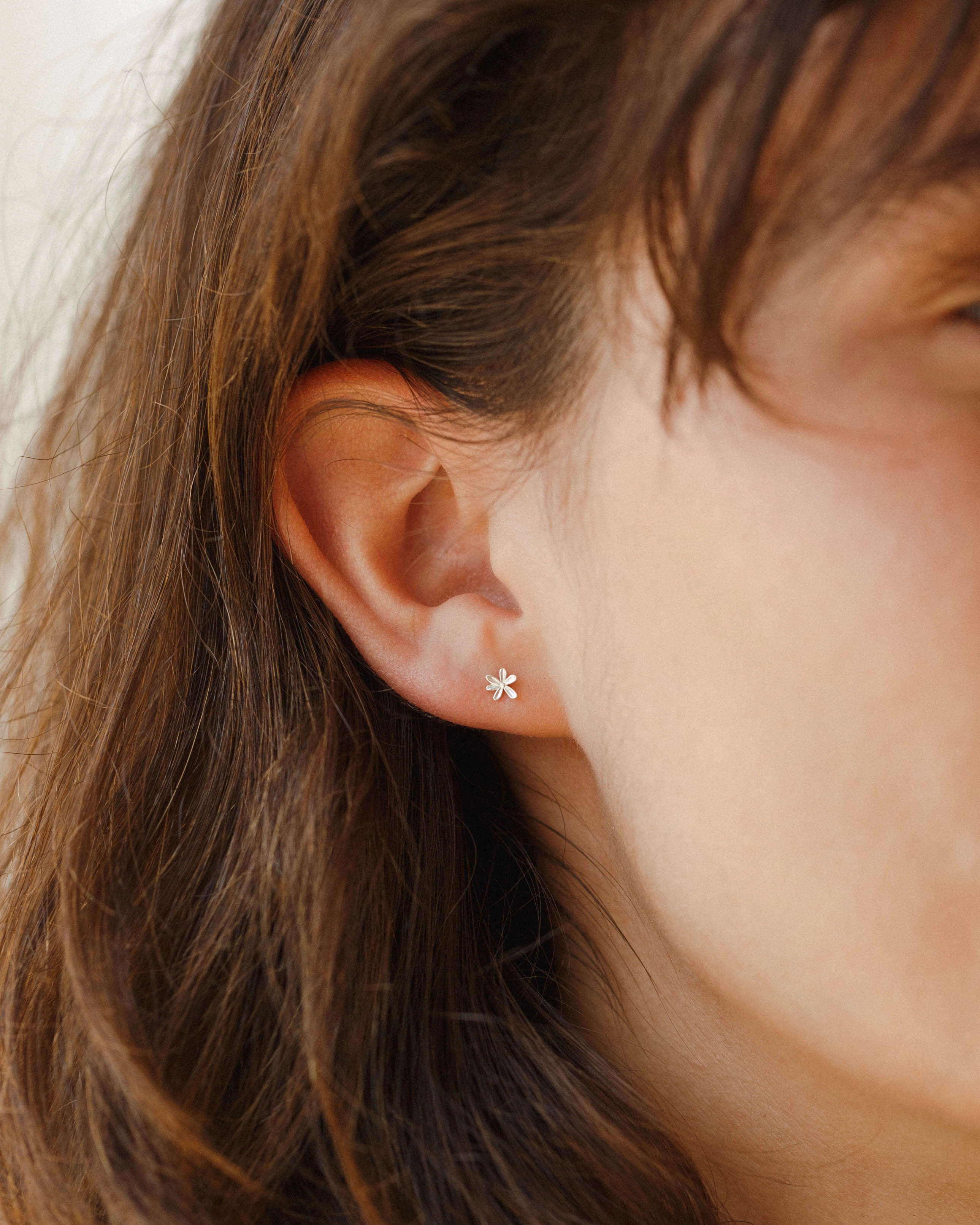 Blossom Studs Creative Light