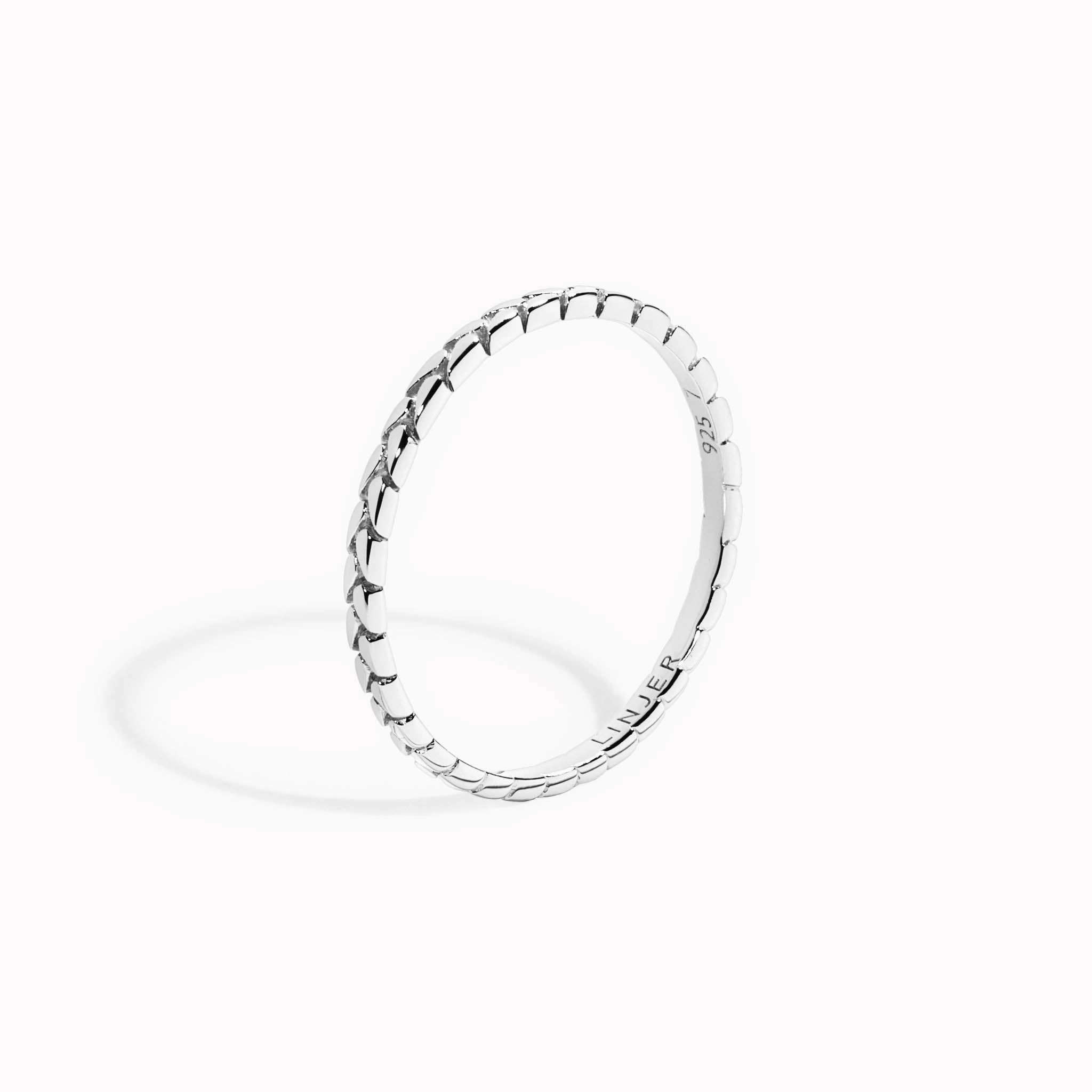 Braided Silver Ring - Lillian Shimmer Effect Gloss Appeal