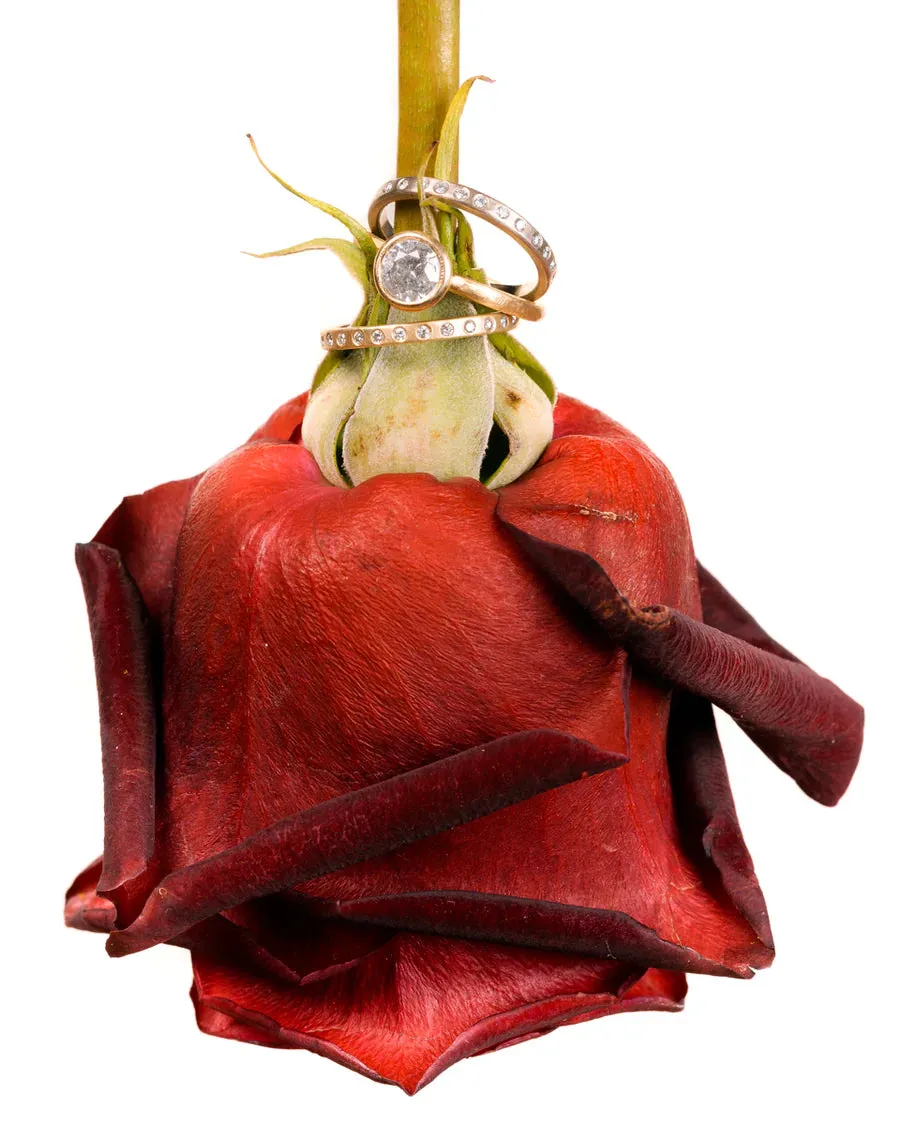 Sparkle Boost Everyday Diamond Band - 14kpw Gold   VS Diamonds