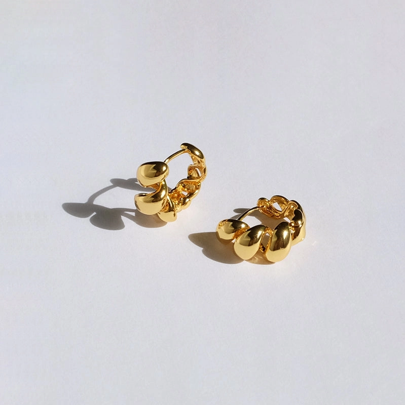 Shiny Gem Close Focus Chunky Twisted Rope Croissant Hoop Earrings