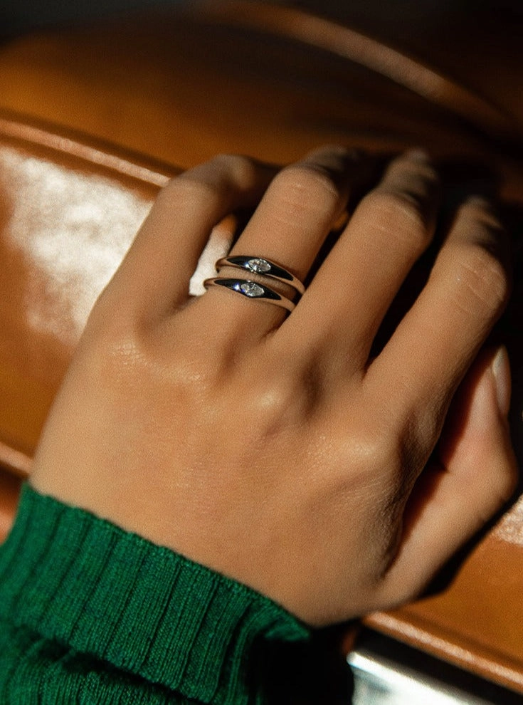 Cat's Eye Slim Band Ring with CZs Alluring Shine Precious Accent