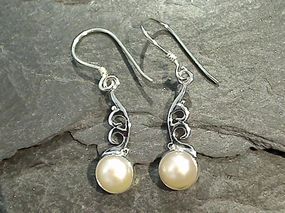 Star-Shaped Item Champagne Pearl, Sterling Silver Earrings
