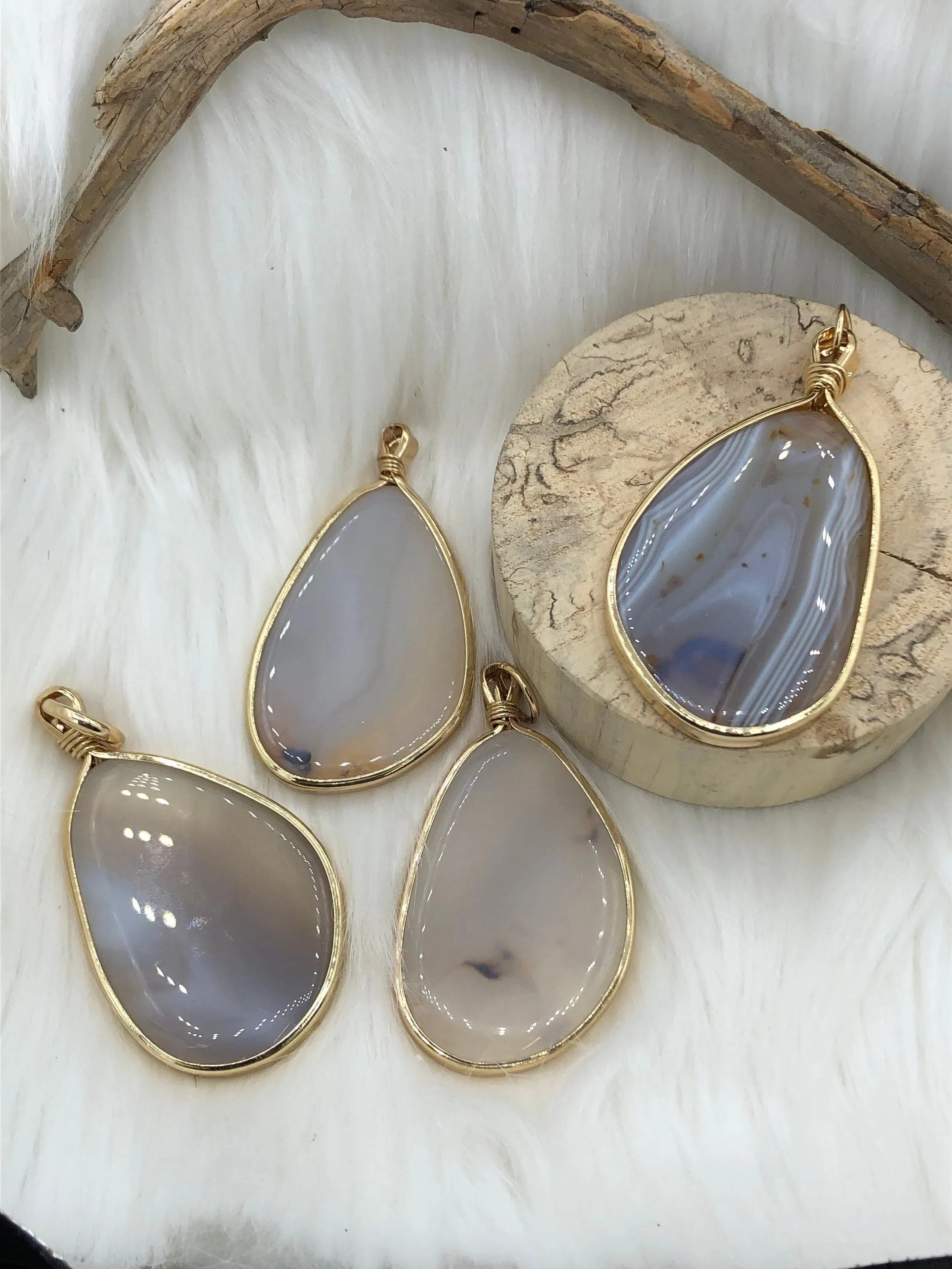 For Religion White & Gray Mixed Color Agate Pendant with Wire Wrapped Bezel Brass Gold Natural Stone Variety of Sizes and Color Stone Pendant Fast Ship