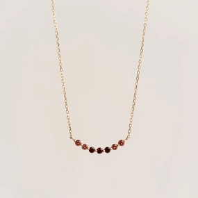Sleek Piece Lustrous Edge January Birthstone Necklace 14k Gold - Ombre Garnet