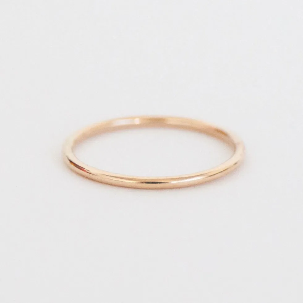 Classic Ring - 14K Solid Gold Chic Spark Shining Look