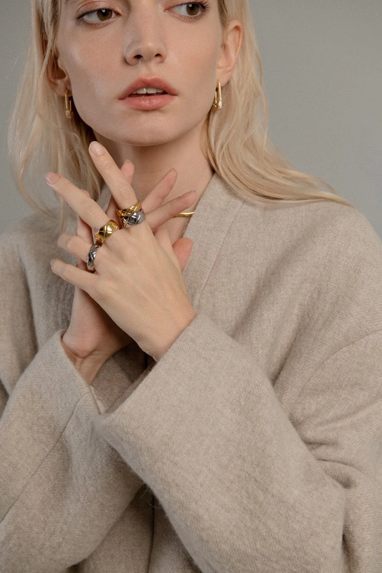 Daring Look Glam Ready Classic Quilted Ring 18K Plain 3mm/6mm/10mm