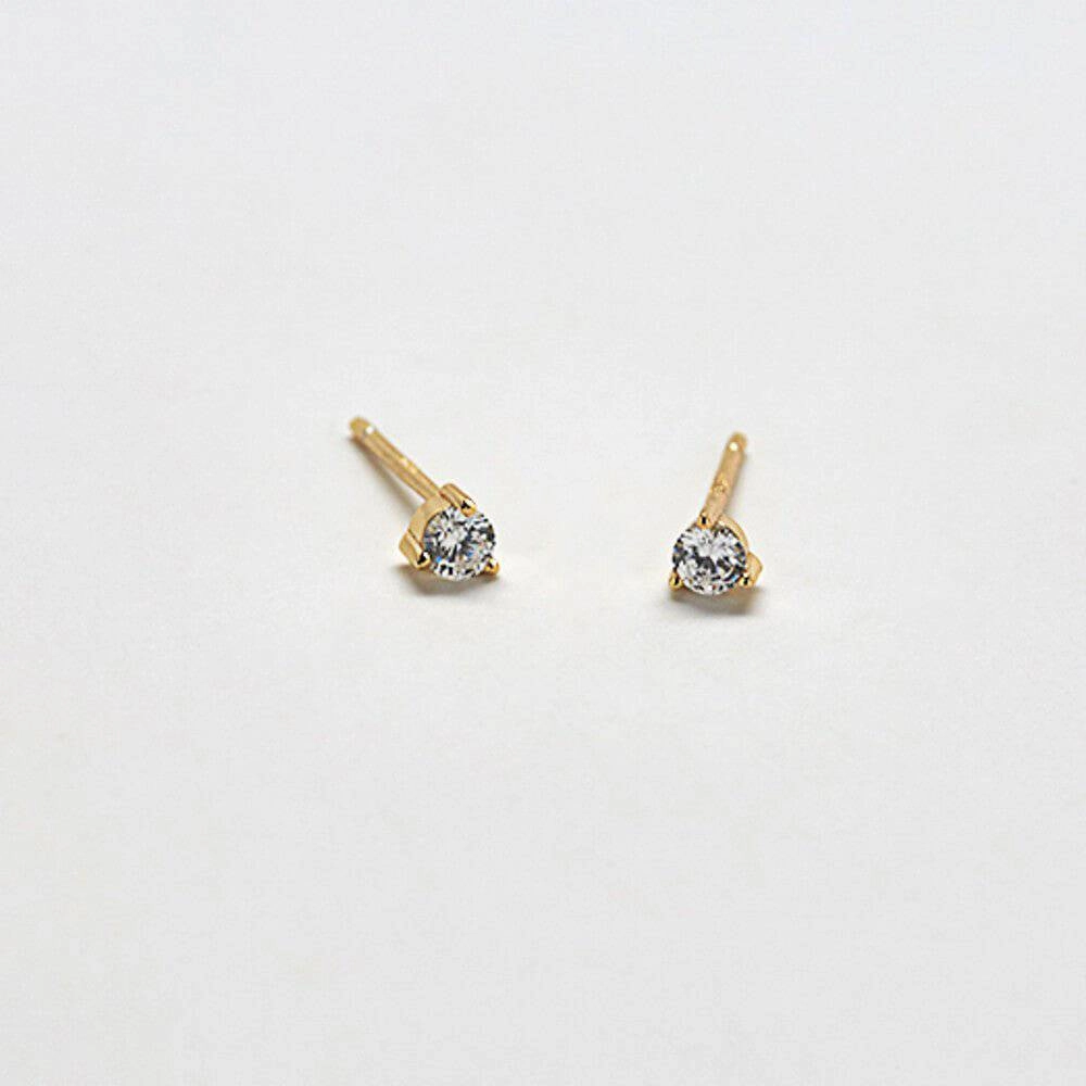 White CZ Round Stud Earrings Personalized Style