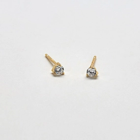White CZ Round Stud Earrings Personalized Style
