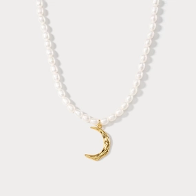 Lovely Ornament Moon Pearl Necklace