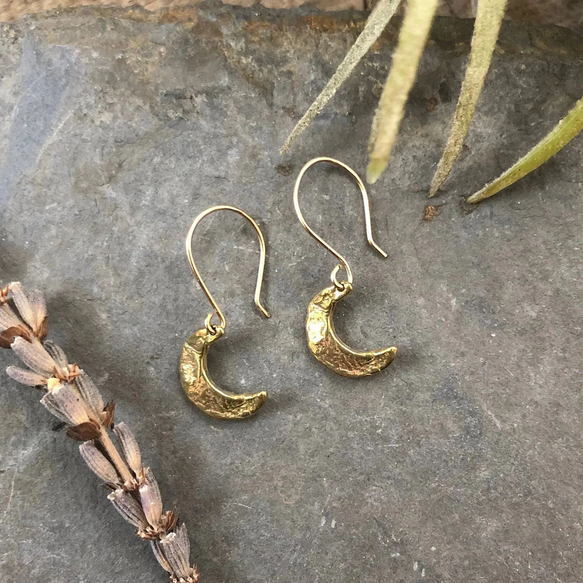 Luxury Touch Design Crescent Moon Celestial Earrings - Brass   Gold-Fill