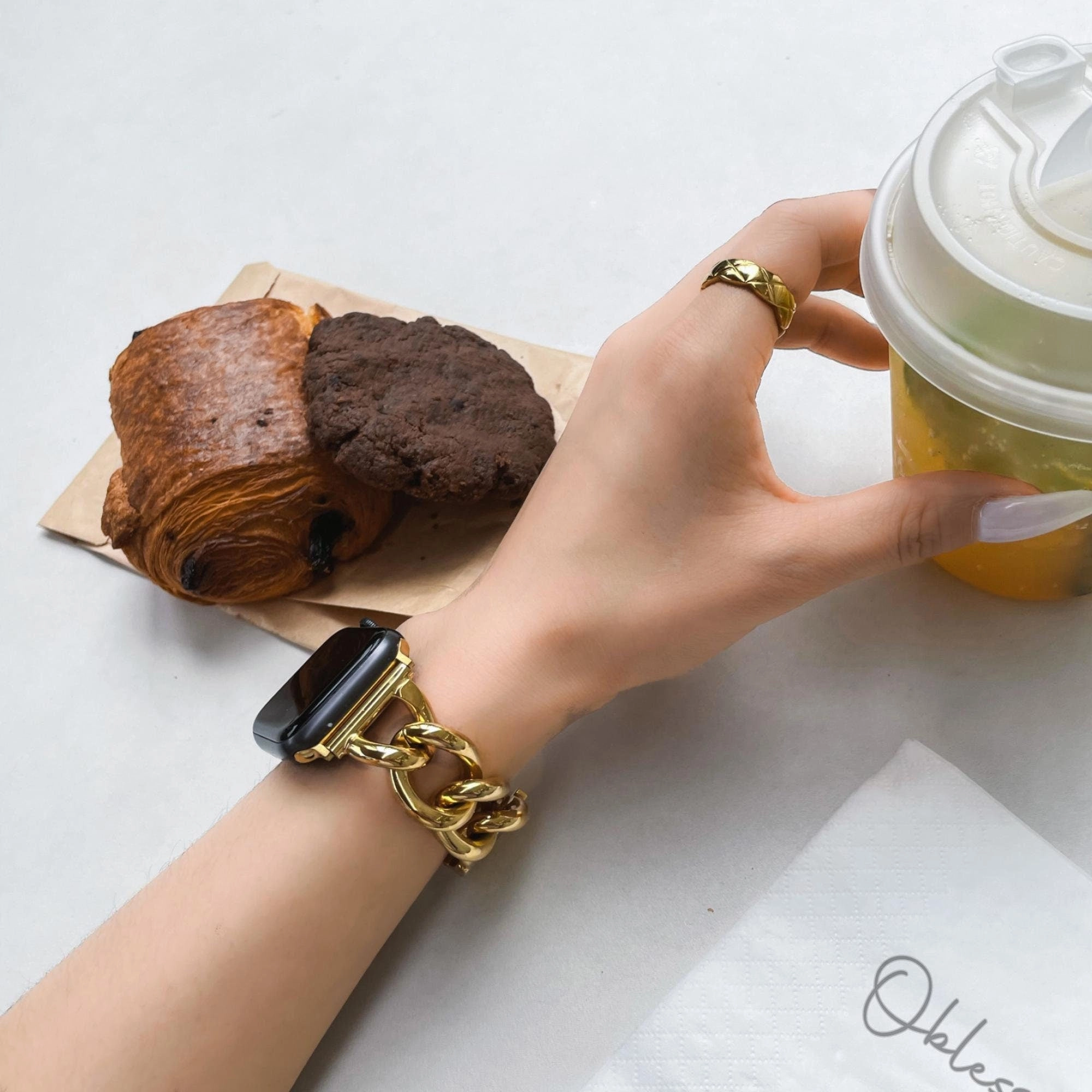 Chunky Gold Cuban Link iWatch Strap Color Pop