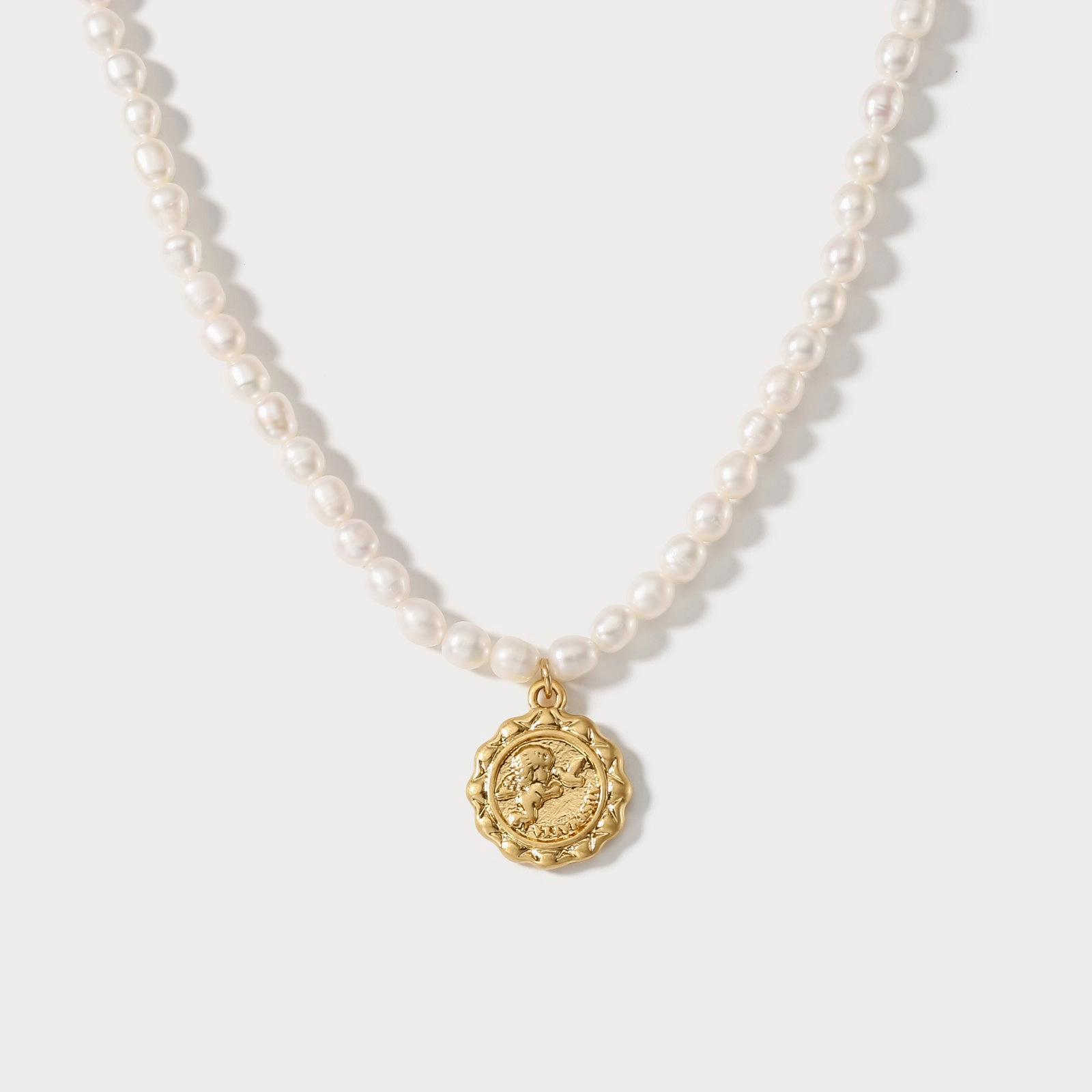 Cupid Pearl Necklace night look Chic Gifts