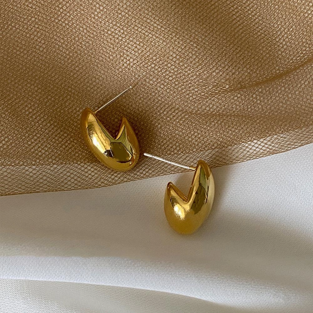 Exclusive Touch Fun Pacman Stud Earrings