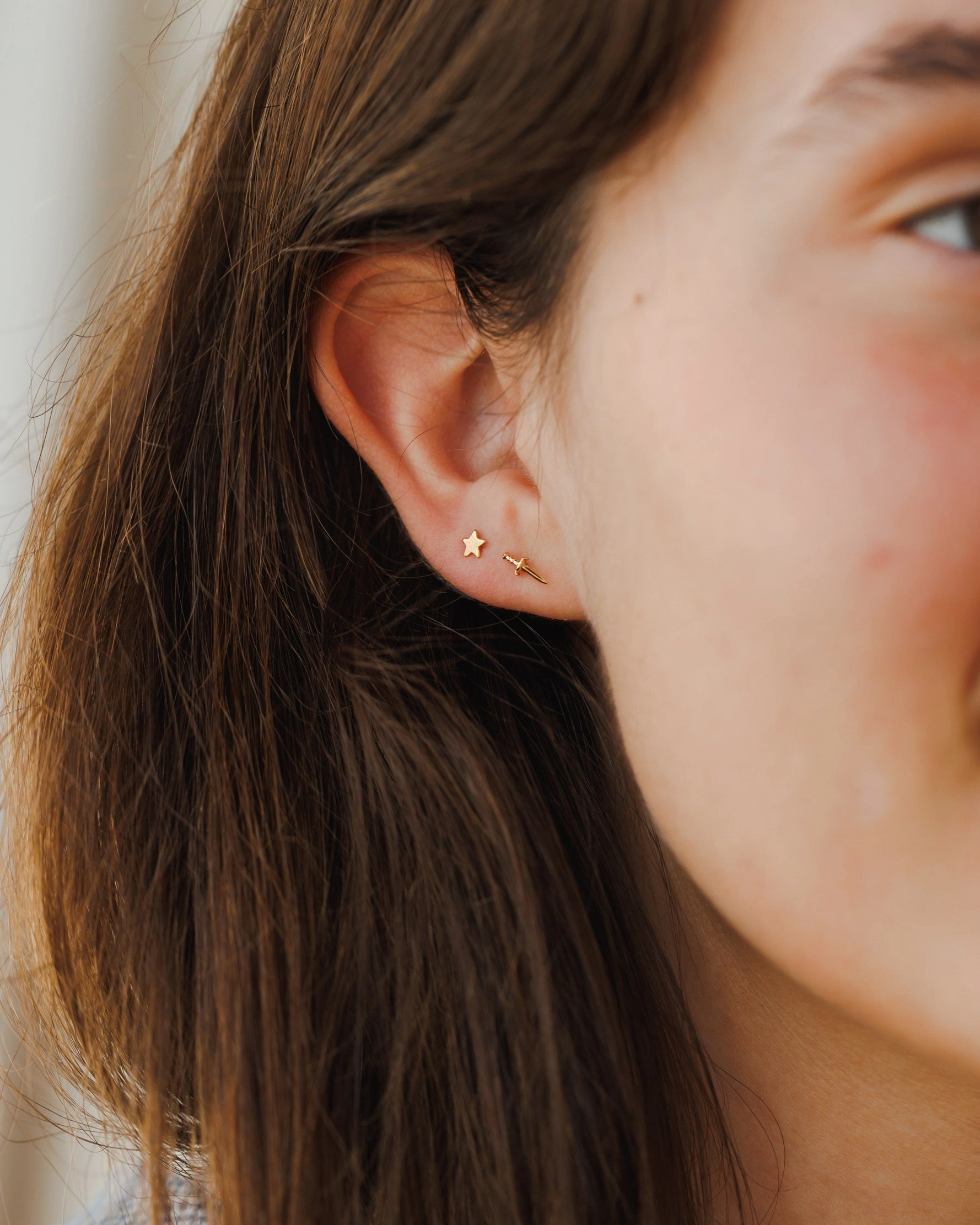 Formal Accent Dagger Studs