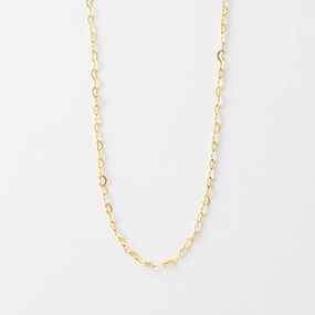 Sophisticated Design Dainty Heart Chain