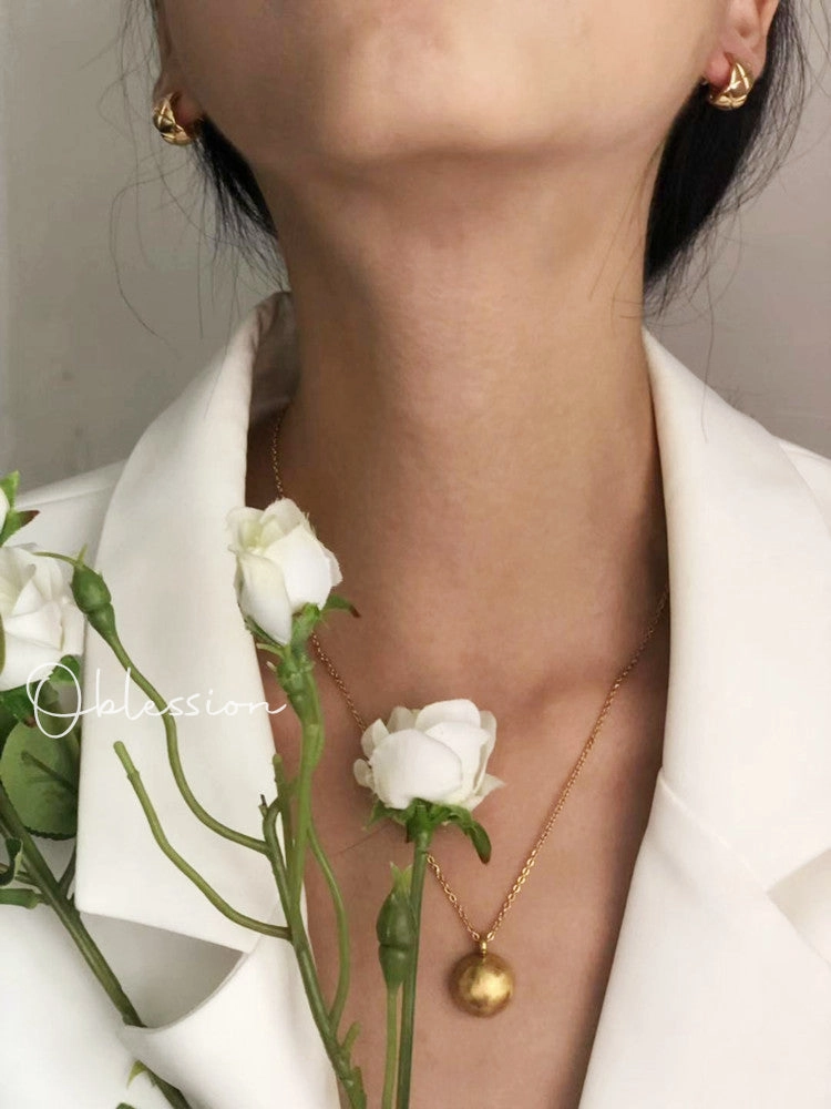 Classic Quilted Hoop Earrings Plain or CZs Top Pick