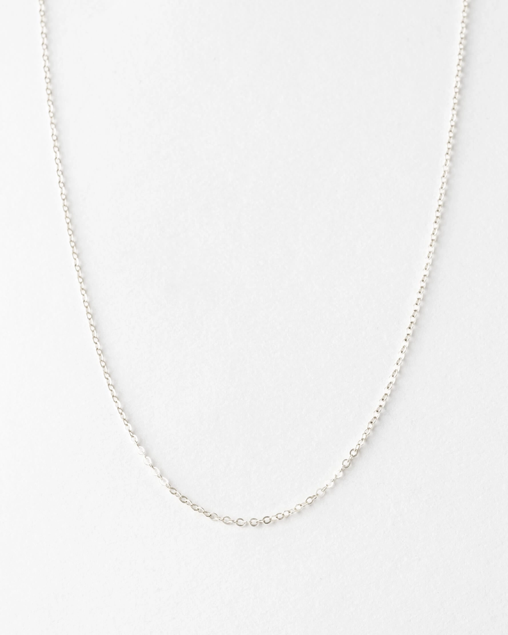 Gleaming Form Cocktail Hour Minimal Cable Chain