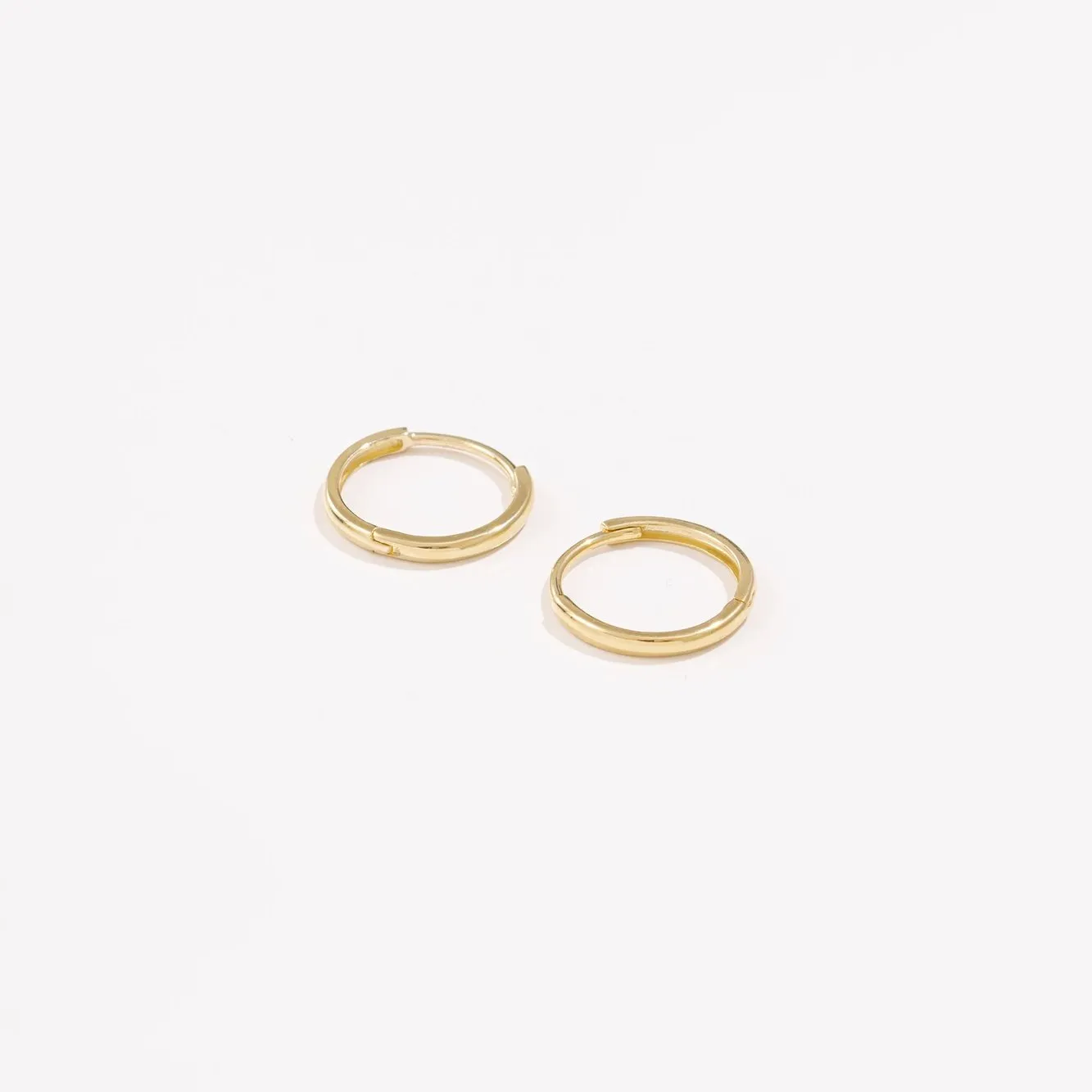 Pure Accent Delilah Huggies