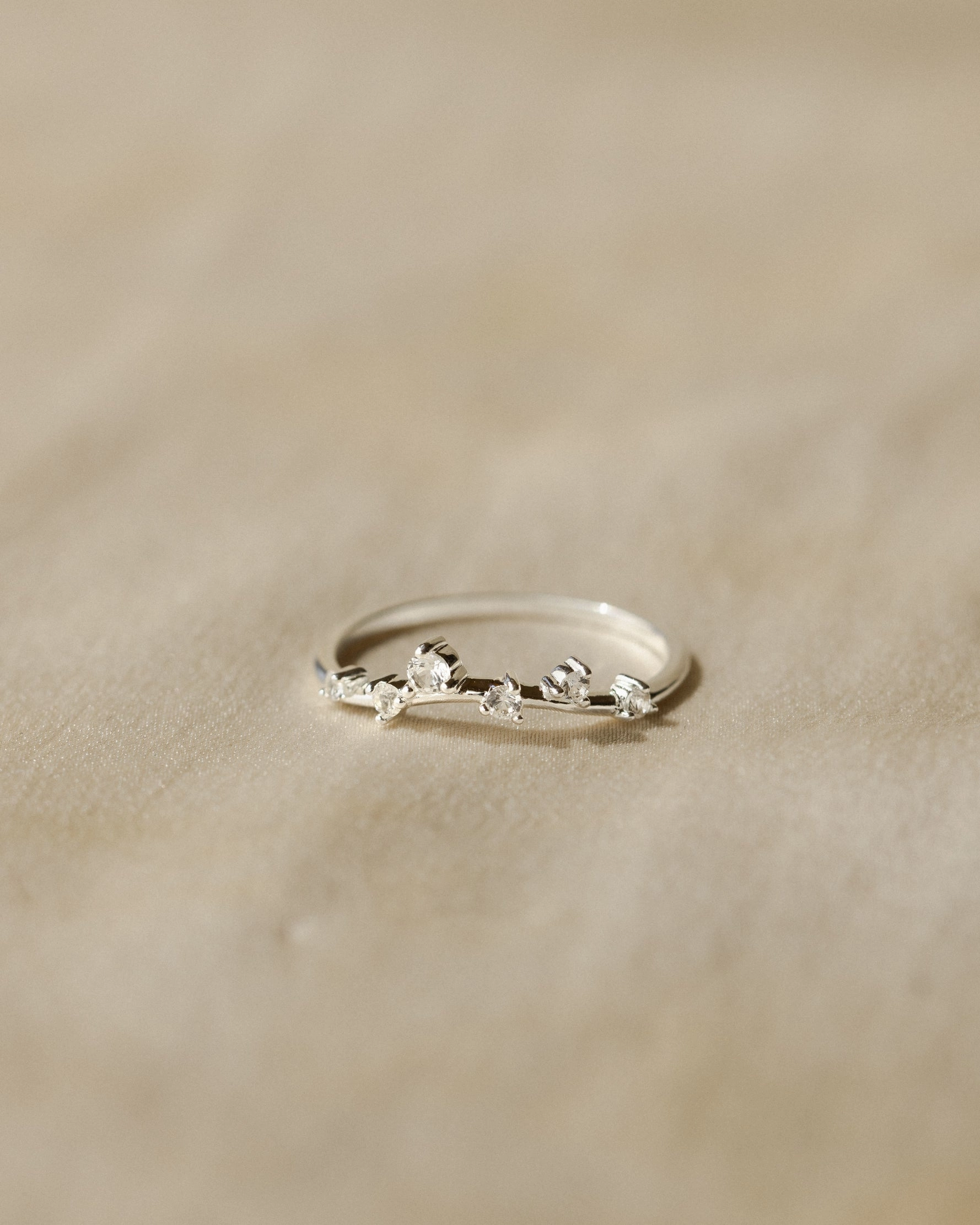 Daily Favorite Creative Feature Dewdrop Arch Ring
