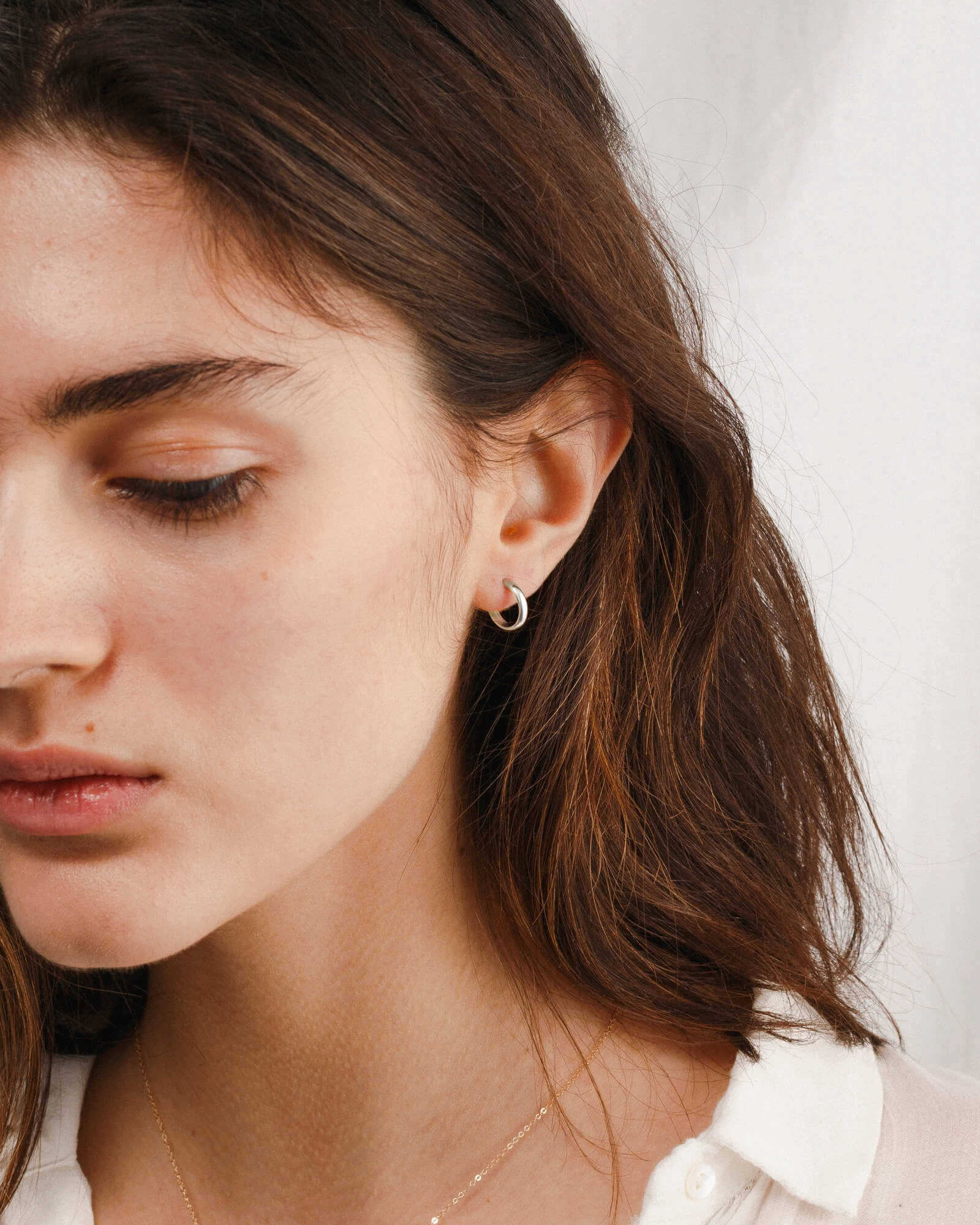 Elle Hoops Sophisticated Glow