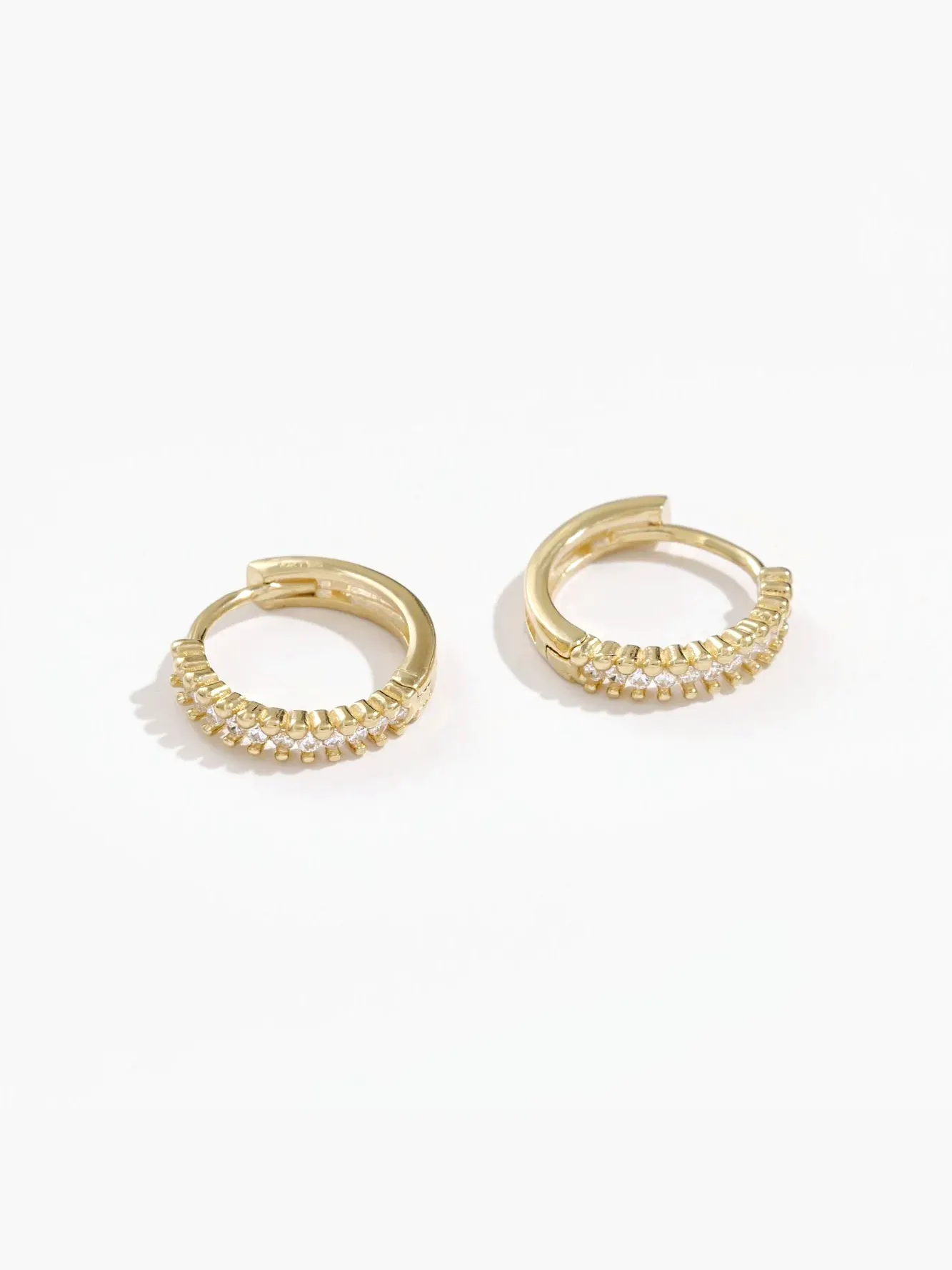 Vogue Accent Timeless Pieces Ellie Huggies