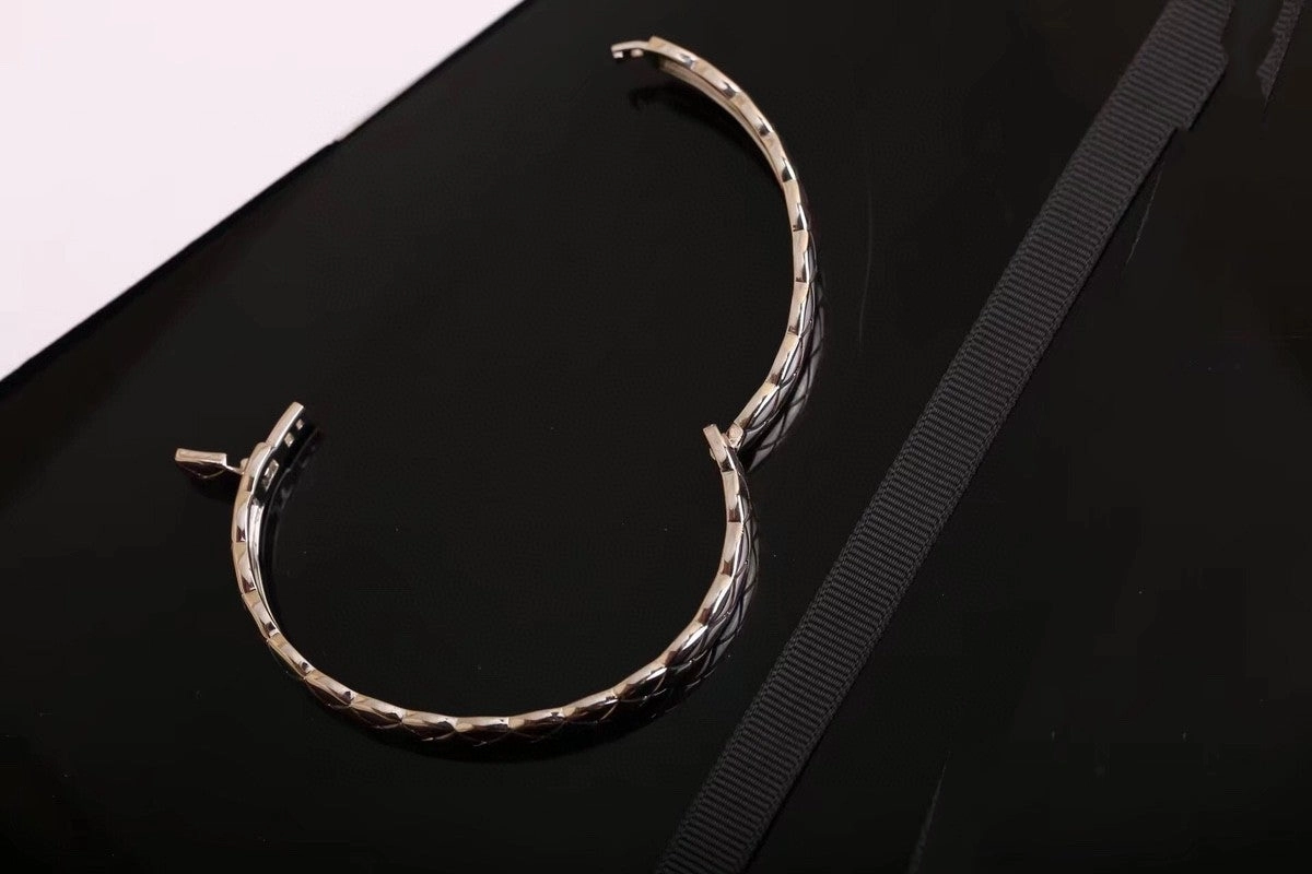 Embossed Quilted Bangle (8mm) Plain or with Cubic Zirconia Handmade Elegance Day Vibe