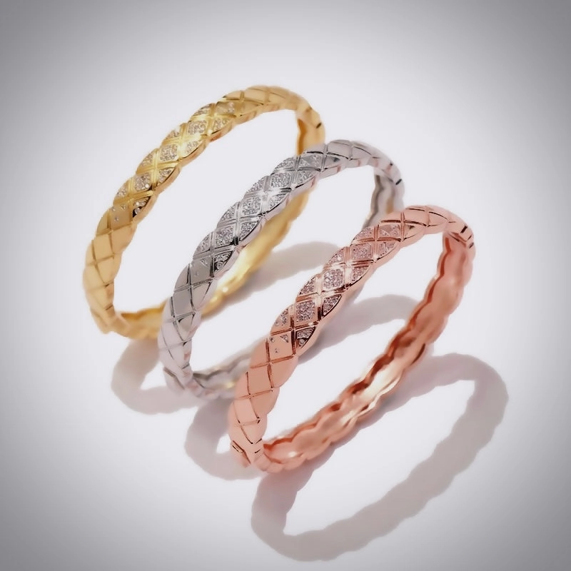 Embossed Quilted Bangle (8mm) Plain or with Cubic Zirconia Floral Mood