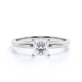 Solitaire 1 Carat Princess Cut Moissanite Engagement Ring Crisp Look