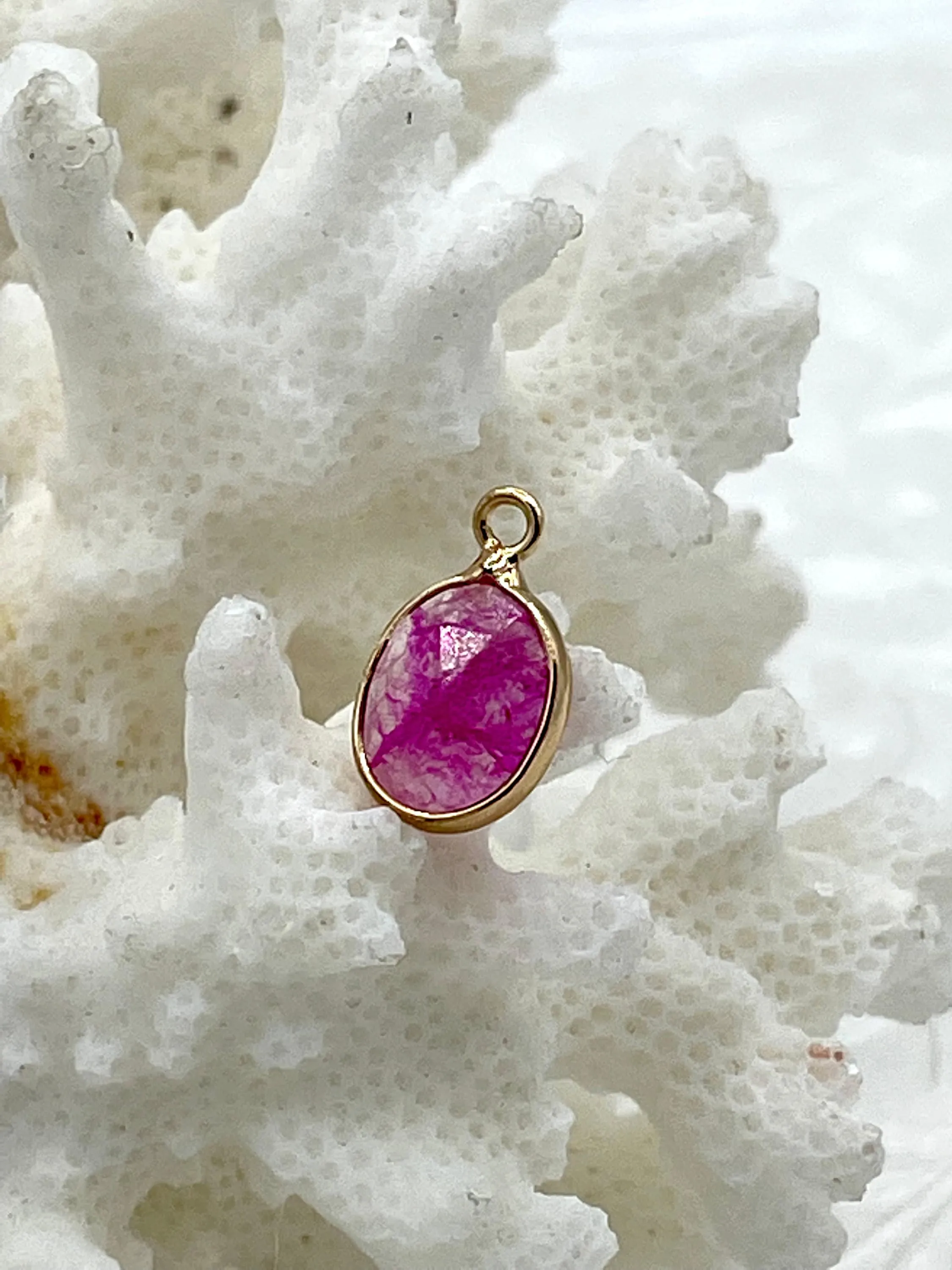 Gold Over Brass Soldered Natural Agate Stone Drop Pendant with, 2 Styles Semi-Precious Gemstones Sold by the Piece. Fast Ship 5 Colors. Temporary Adornment