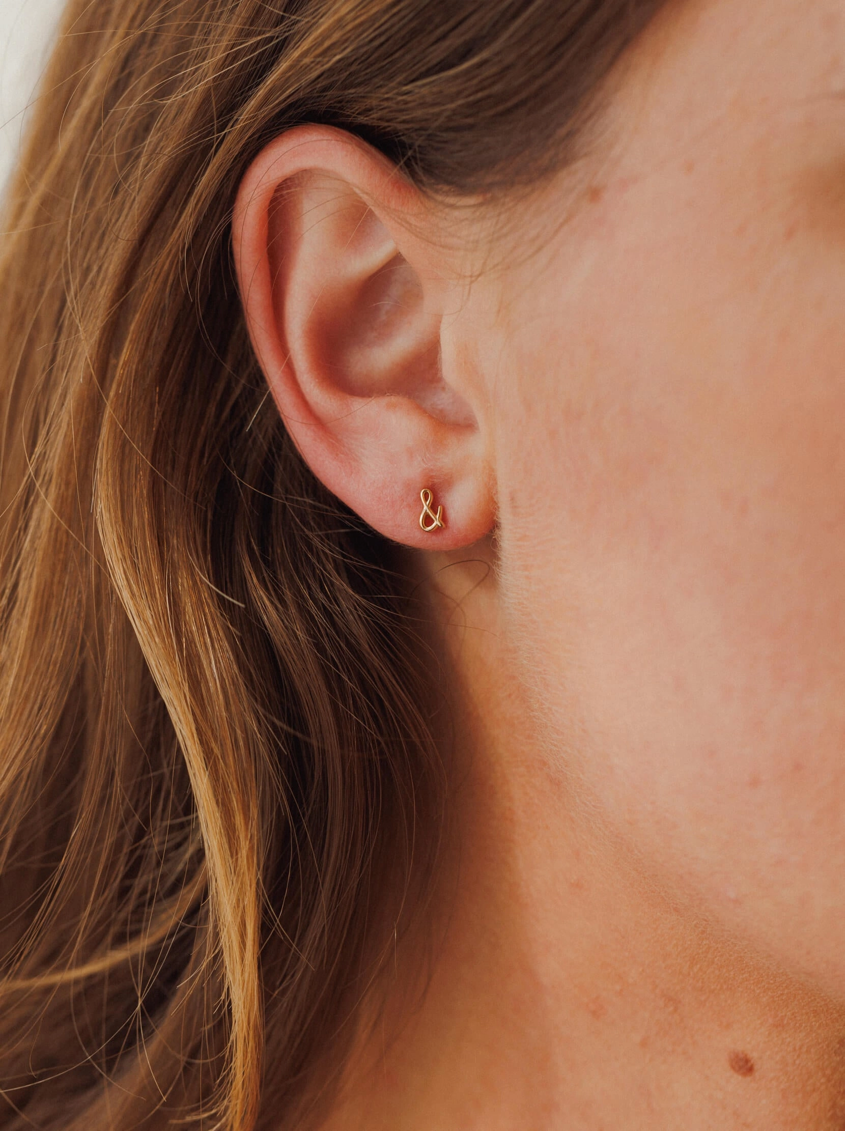 Delicate Pair Graceful Elegance Ampersand Studs