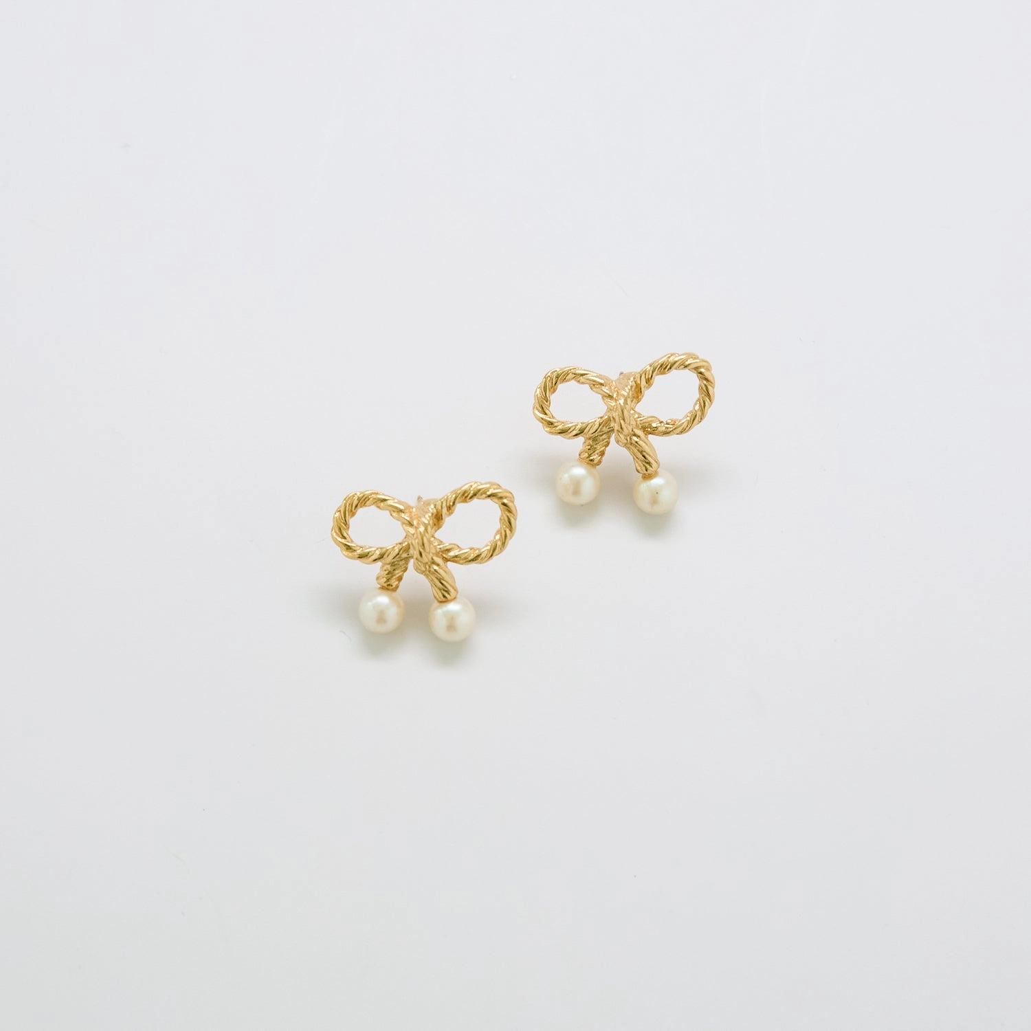Vintage Richelieu Gold & Pearl Bow Earrings Trendy Layers