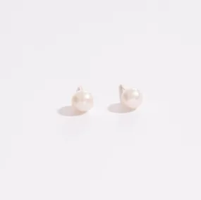 Radiant Look Dara Studs