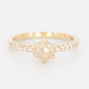 Minimal Glow Finnley Ring - White Mined Diamond