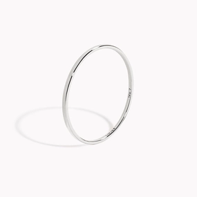 Thin White Gold Ring - Elin Graceful Beauty
