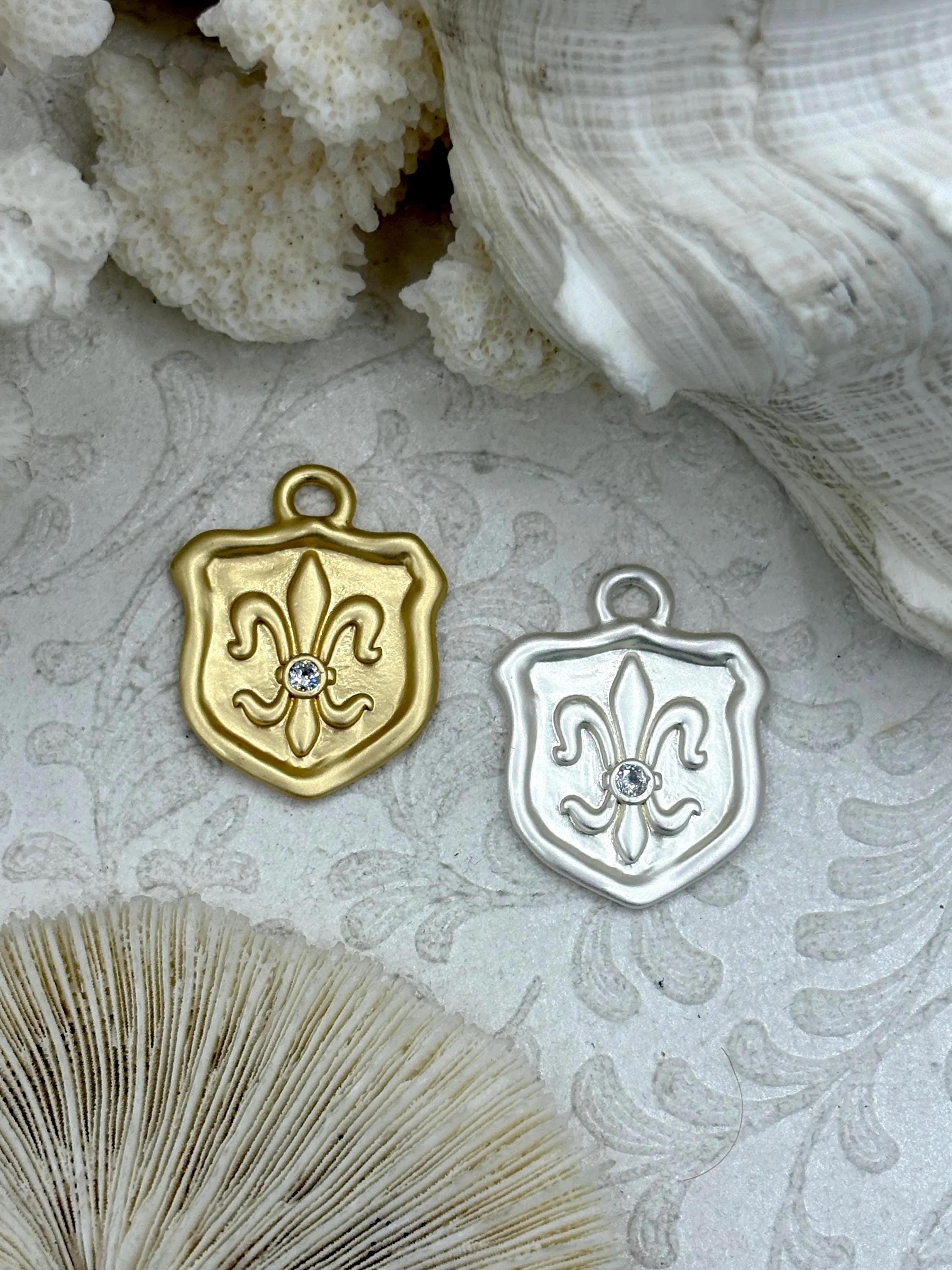 Fashionable Accessory Fleur De Lis Shield Charms with CZ, Fleur De Lis Charm, 2 Finishes, Brass Charm, Fleur de lis Pendant, French Charm, Paris Charm, Fast Ship.