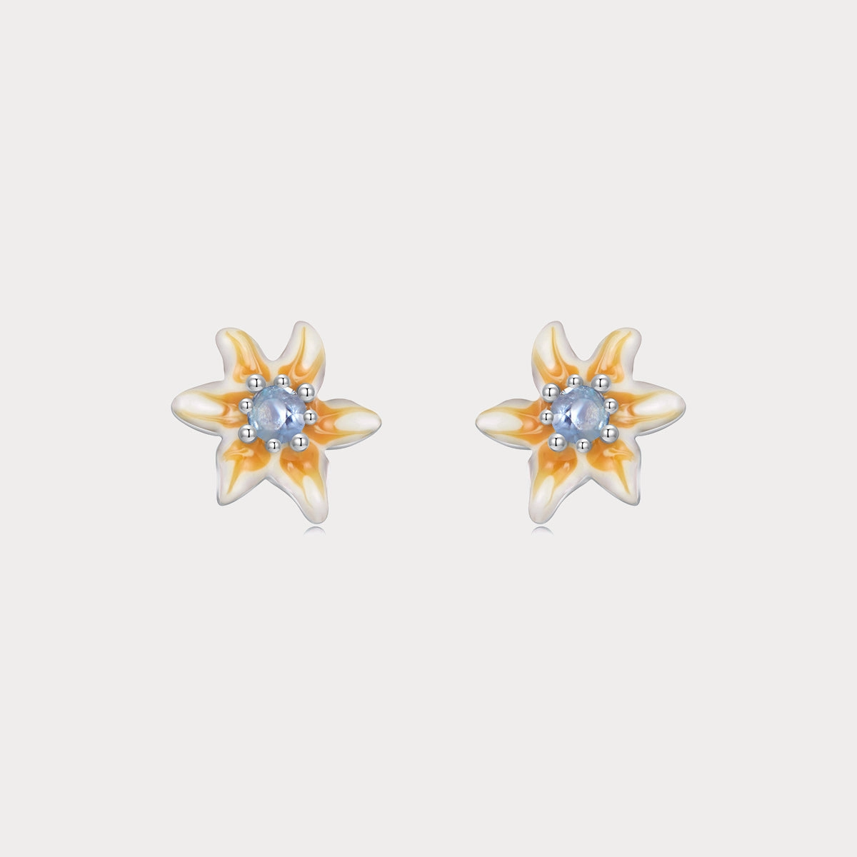 Exquisite Feature Flower Earrings