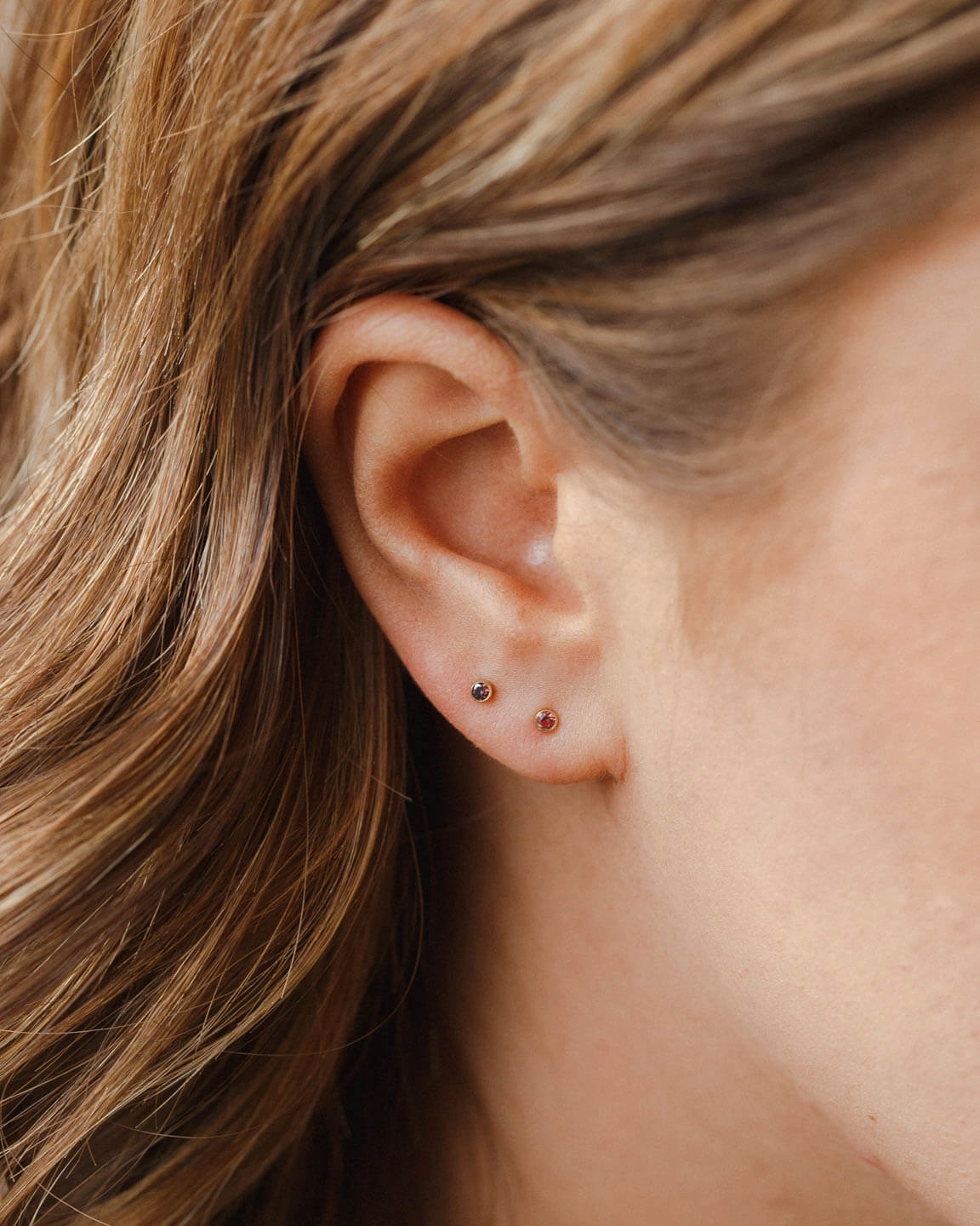 Refined Contour Bold Jewelry Mini Aura Birthstone Studs